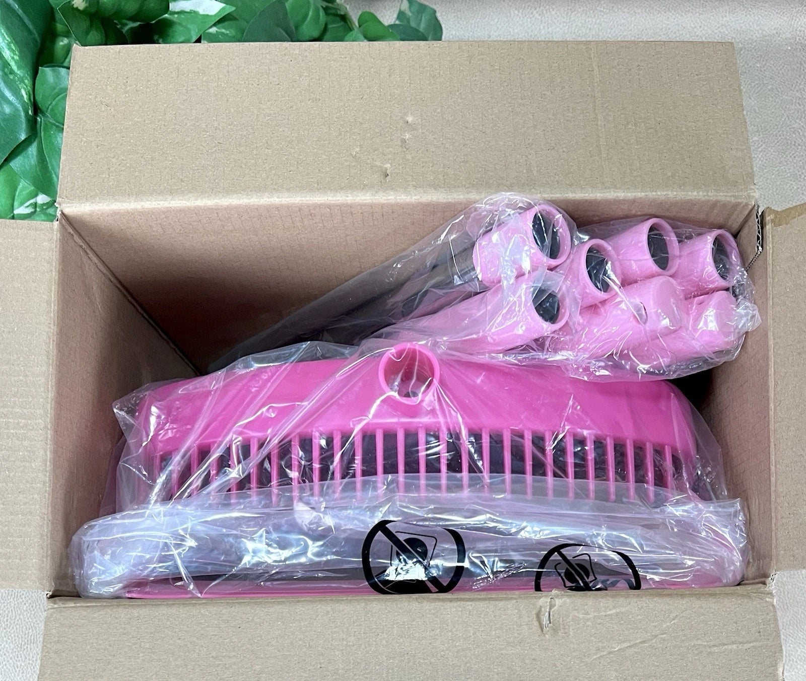 XXFLOWER Broom & Dustpan Set - Unique Pink & Metal Combo