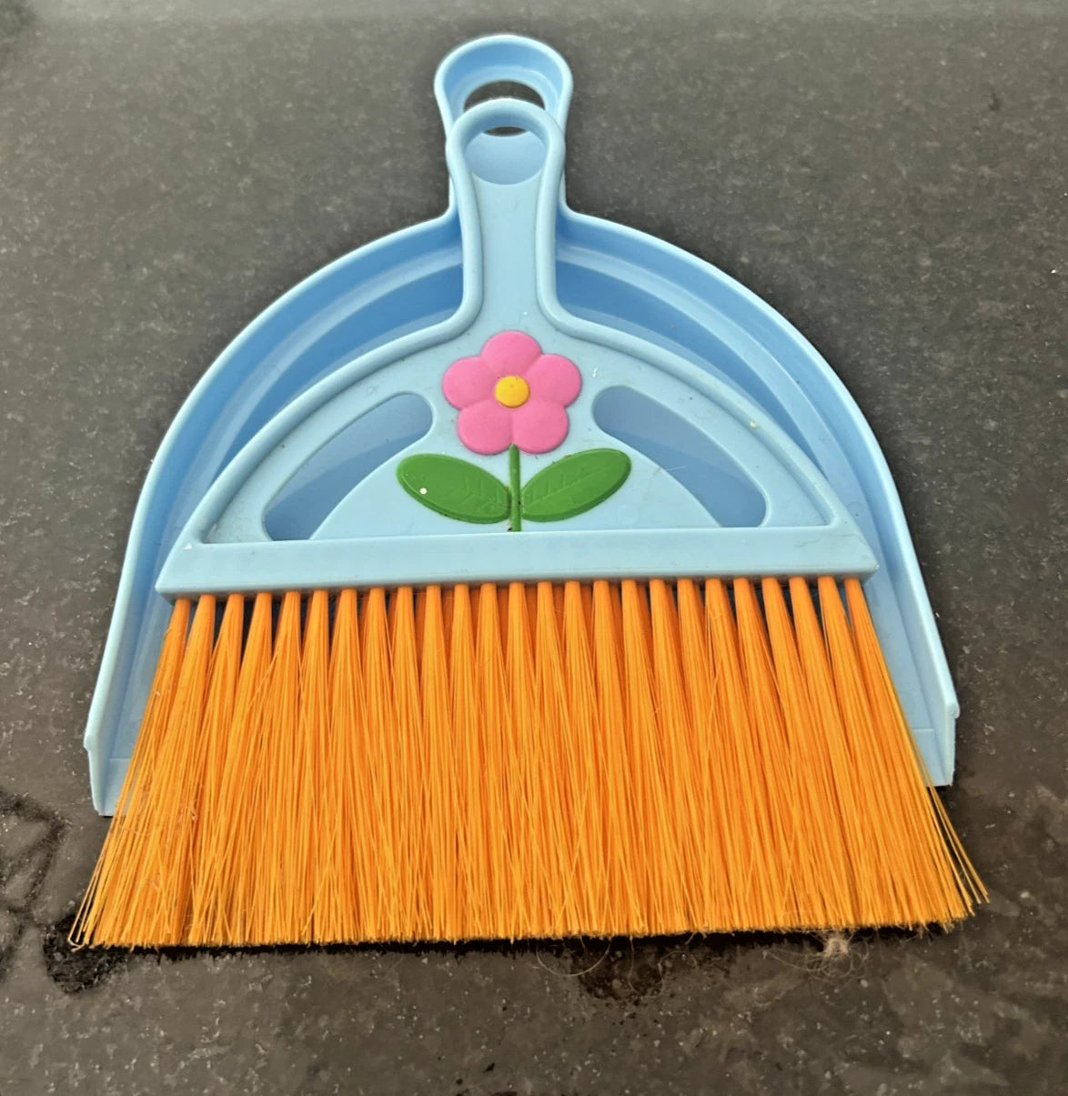 Kids Broom and Dustpan Set Mini Toy Cleaning Flower Design 9" Blue & Orange